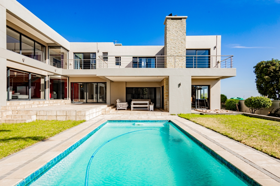 6 Bedroom Property for Sale in Baronetcy Estate Western Cape
